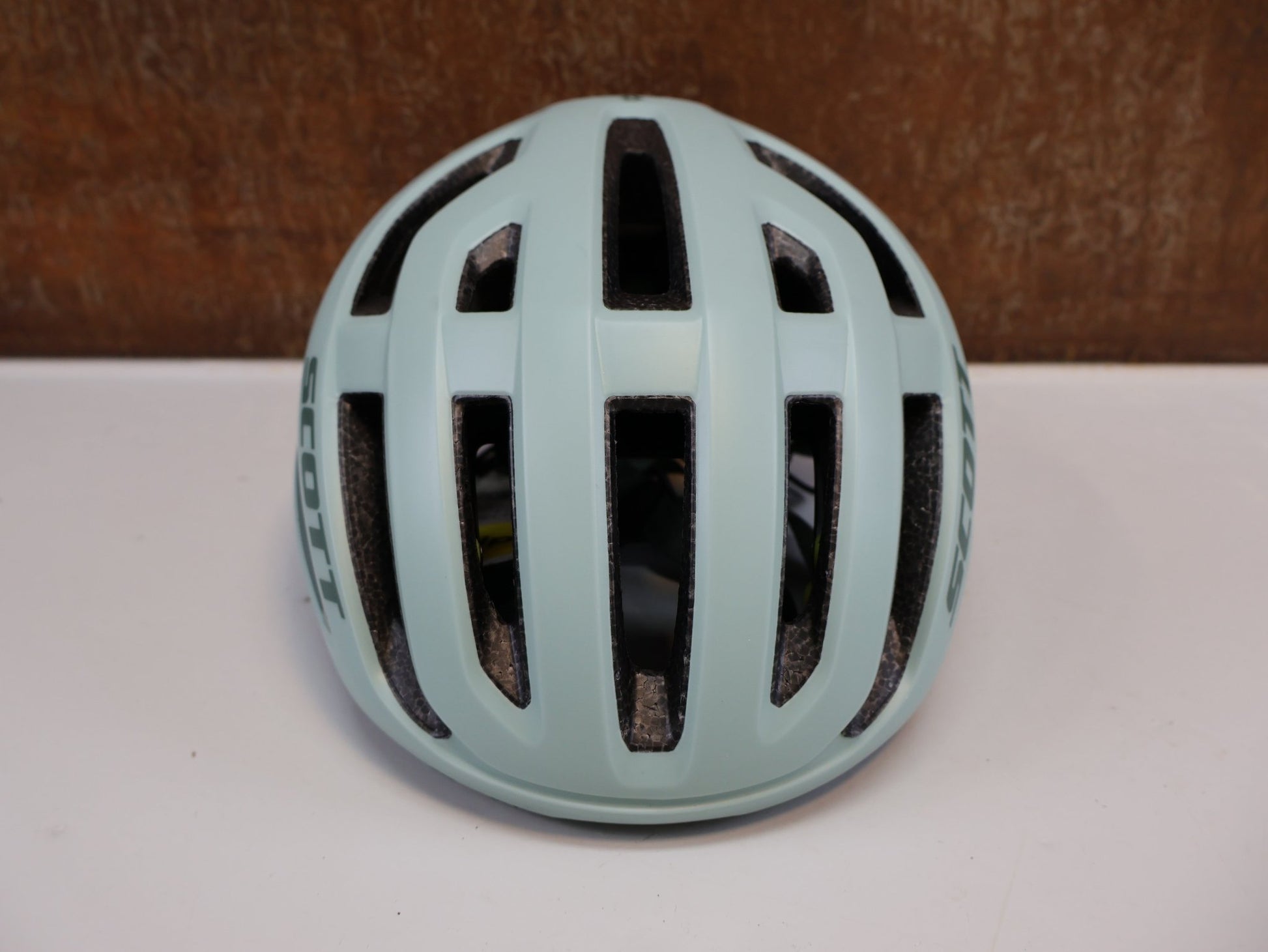 Helme von Scott, SCOTT ARX PLUS MIPS HELM / MINERAL GREEN / GR. M (55 - 59CM) / ROAD & MTB vor USEDBIKES - OB.DE Hintergrund