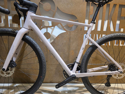 Gravel/Cyclocross von Scott, SCOTT SPEEDSTER GRAVEL 10 / HUSHED PINK / M vor USEDBIKES - OB.DE Hintergrund