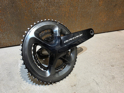 Powermeter von Shimano, SHIMANO DURA ACE FC - R9100 - P POWERMETER KURBEL 50/34 ZÄHNE 172,5MM vor USEDBIKES - OB.DE Hintergrund