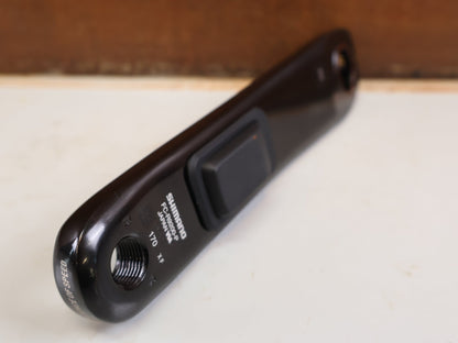 Kurbel von Shimano, Shimano Dura-Ace FC-R9200-P Powermeter Kurbel 170mm 50-34 vor USEDBIKES-OB.DE Hintergrund