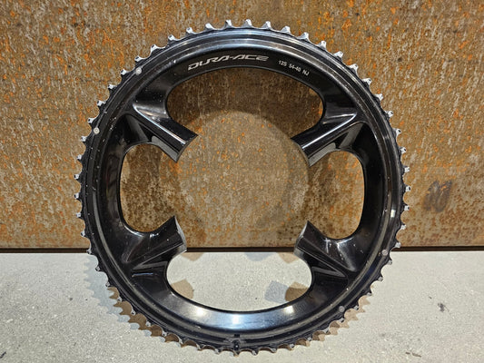 Kettenblatt von Shimano, SHIMANO DURA ACE KETTENBLATT FC - R9200 / CR - R9200 52 / 54 ZÄHNE GEBRAUCHT in variant_title vor USEDBIKES - OB.DE Hintergrund