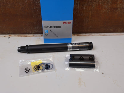 Schaltgruppen von Shimano, SHIMANO DURA ACE R9200 POWERMETER GRUPPE 170MM 50-34 11-34 12F vor USEDBIKES-OB.DE Hintergrund