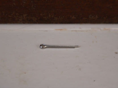 Bremsbelag von Shimano, Shimano H03A Resin Bremsbeläge Saint Zee EBPH03ARFA vor USEDBIKES-OB.DE Hintergrund