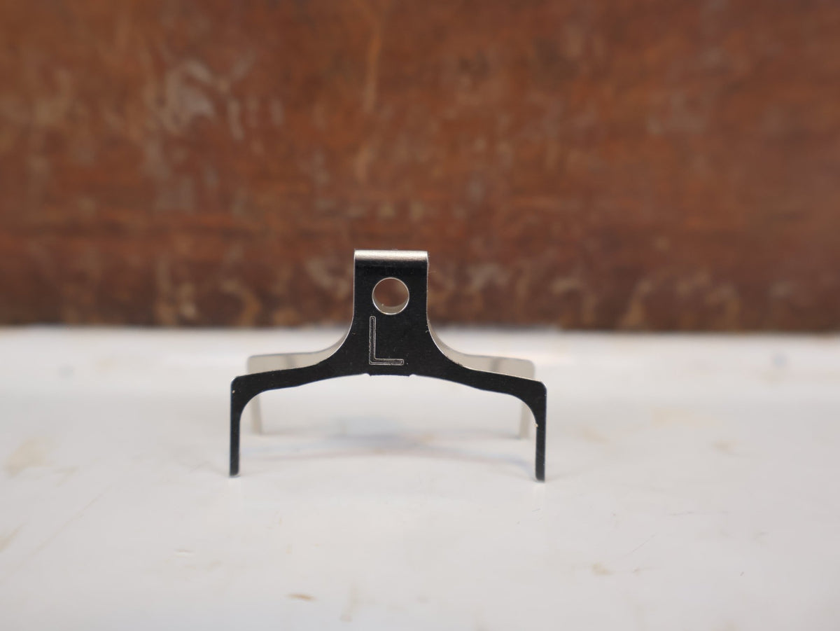 Bremsbelag von Shimano, Shimano J05A Resin Bremsbeläge XTR XT EBPJ05ARFA vor USEDBIKES-OB.DE Hintergrund