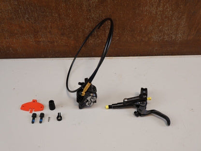 Brems-/ Schalthebel von Shimano, SHIMANO SAINT BR-M820 / SCHEIBENBREMSE / VORDERRAD SET / 1000 MM / J-KIT vor USEDBIKES-OB.DE Hintergrund