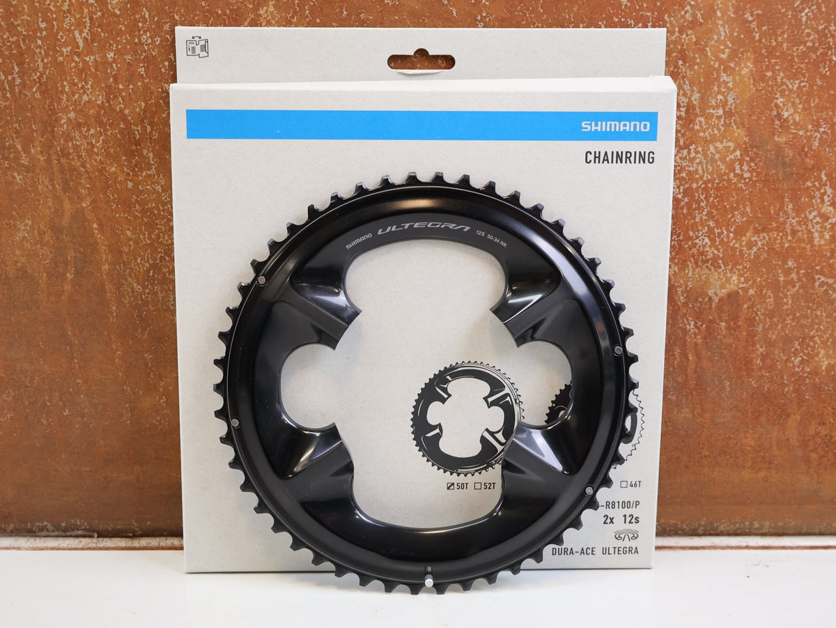 Kettenblatt von Shimano, SHIMANO ULTEGRA FC R8100 KETTENBLATT 50 ZAEHNE 110MM LK 12 FACH vor USEDBIKES-OB.DE Hintergrund