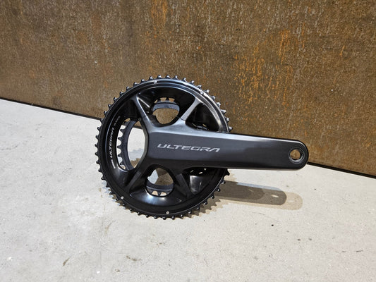 Kurbel von Shimano, SHIMANO ULTEGRA FC - R8100 KURBELGARNITUR 2X12FACH 50/34 ZÄHNE 175MM vor USEDBIKES - OB.DE Hintergrund