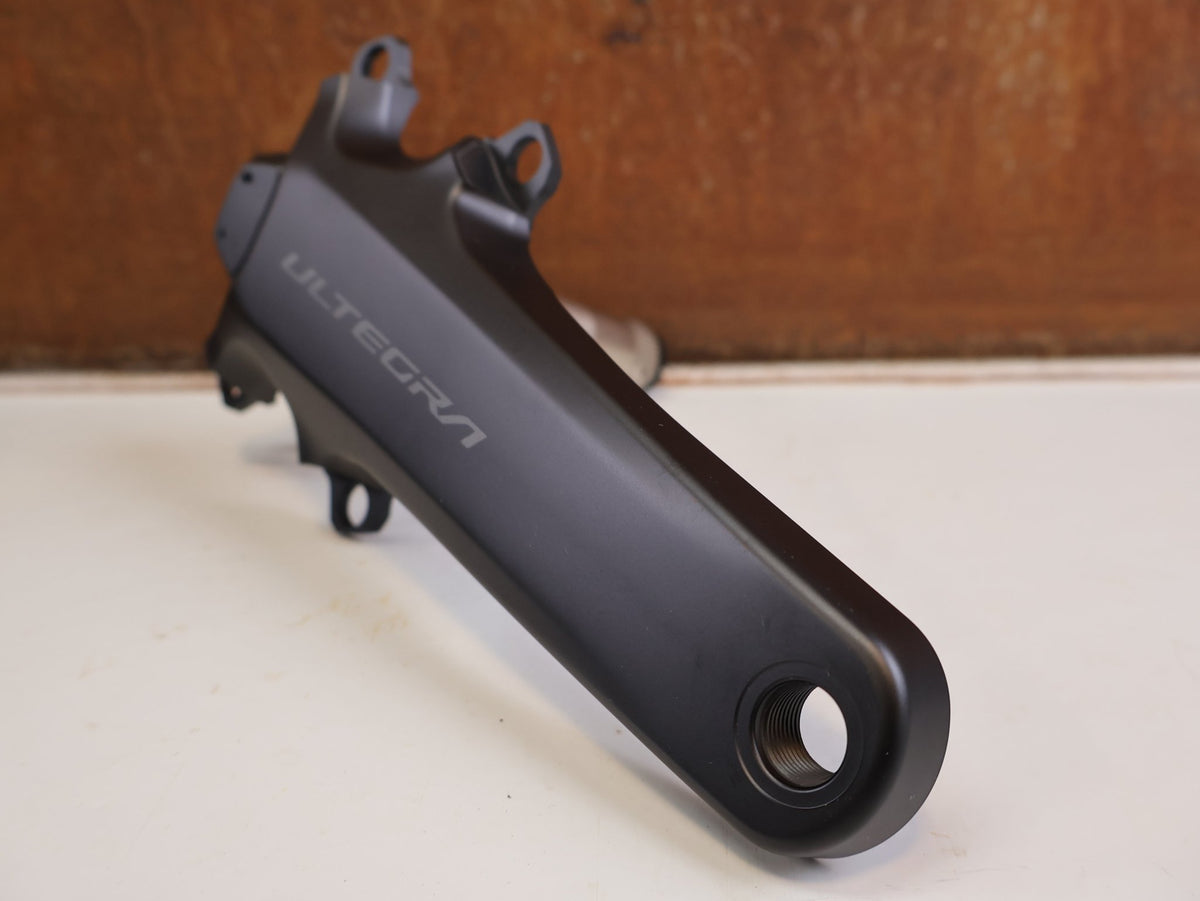 Kurbel von Shimano, SHIMANO ULTEGRA FC R8100 P POWERMETER KURBEL 165MM OHNE KETTENBLATT vor USEDBIKES-OB.DE Hintergrund