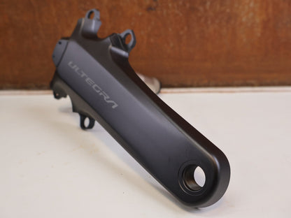 Kurbel von Shimano, SHIMANO ULTEGRA FC R8100 P POWERMETER KURBEL 165MM OHNE KETTENBLATT vor USEDBIKES-OB.DE Hintergrund