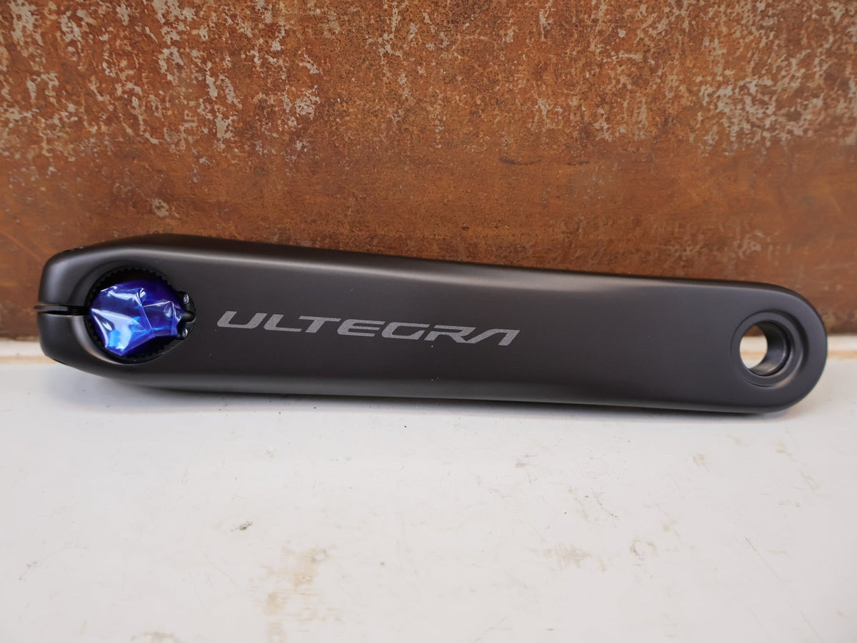 Kurbel von Shimano, Shimano Ultegra FC-R8100-P Powermeter Kurbel 170mm 50-34Z vor USEDBIKES-OB.DE Hintergrund