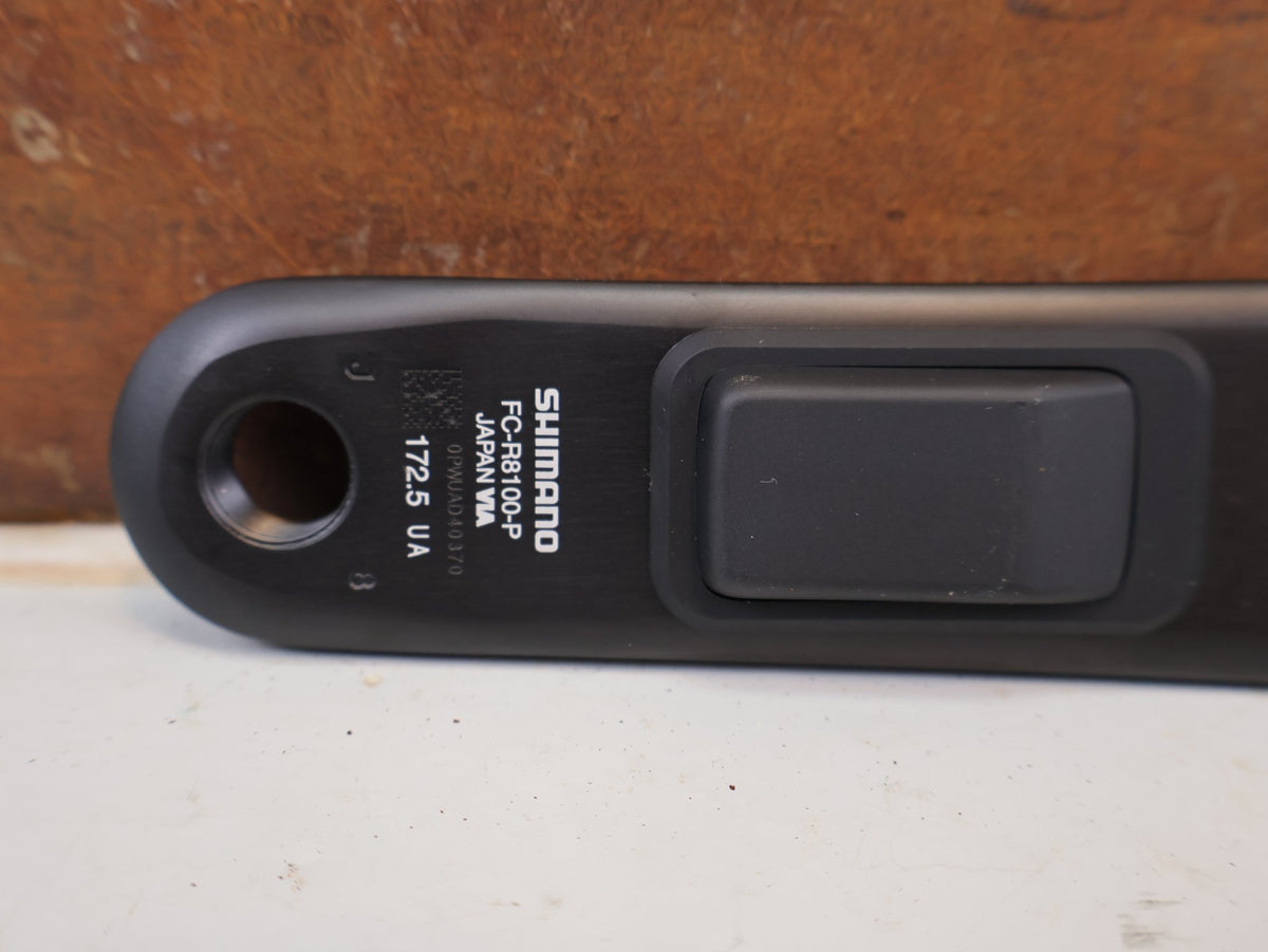 Kurbel von Shimano, Shimano Ultegra FC-R8100-P Powermeter Kurbel 172.5mm 50-34Z vor USEDBIKES-OB.DE Hintergrund