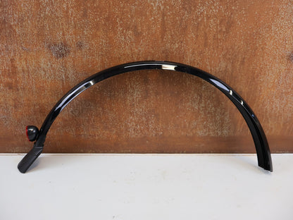 Schutzbleche, Gepäckträger & Körbe von SKS Germany, SKS 26 ZOLL SCHUTZBLECHSET TREK BIKES VORNE & HINTEN OHNE MONTAGEMATERIAL vor USEDBIKES-OB.DE Hintergrund