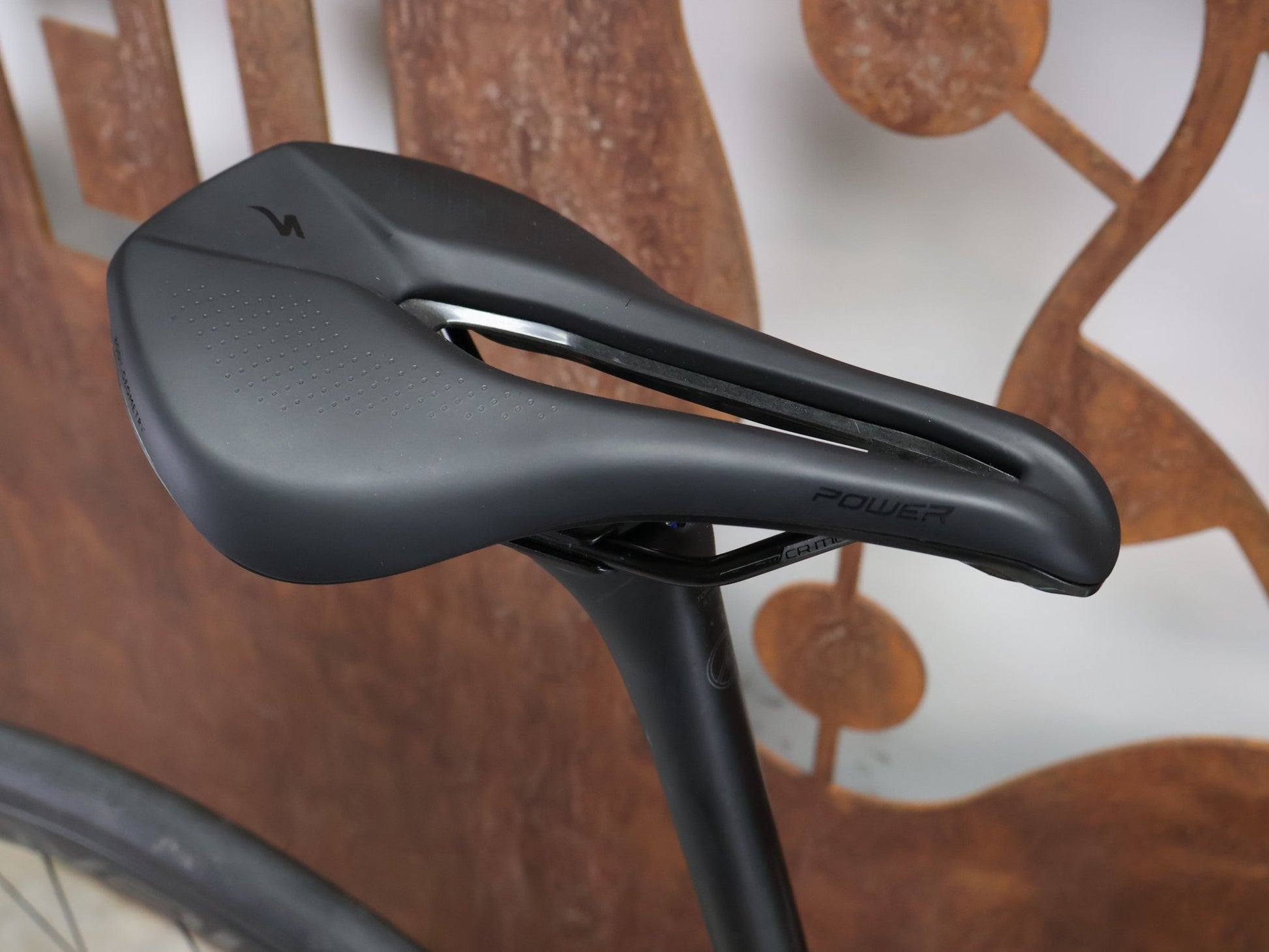 Rennrad von Specialized, SPECIALIZED AETHOS PRO CUSTOM / SHIMANO ULTEGRA DI2 / 54CM vor USEDBIKES - OB.DE Hintergrund