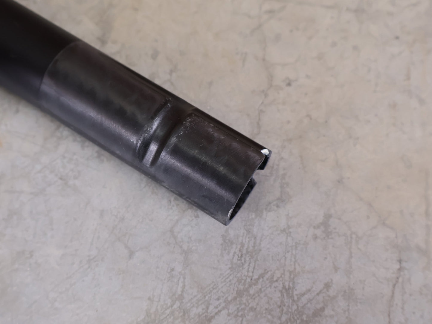 Zubehör von Specialized, SPECIALIZED DIVERGE STR FRAME POST 5 / CARBON – EINSTELLBARE NACHGIEBIGKEIT vor USEDBIKES - OB.DE Hintergrund