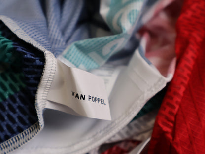 Anzug - BOH von Specialized, SPECIALIZED RED BULL - BORA HANSGROHE LIGHTWEIGHT SKIN SUIT SS / NETHERLANDS CHAMPION vor USEDBIKES - OB.DE Hintergrund