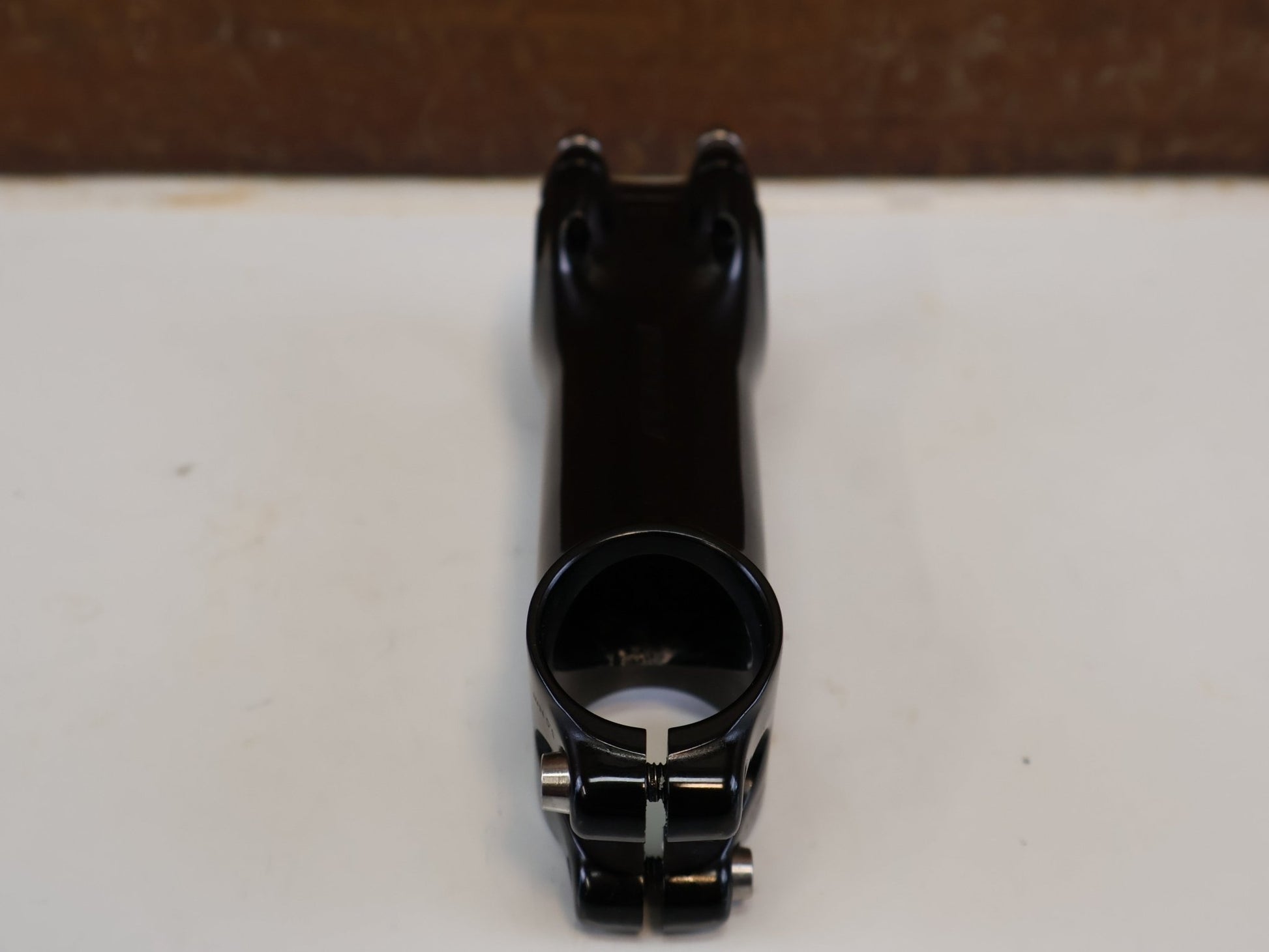 Vorbau von Specialized, SPECIALIZED ROVAL ALPINIST VORBAU / 90 MM / +/-12° FLIPFLOP / TITANSCHRAUBEN vor USEDBIKES-OB.DE Hintergrund