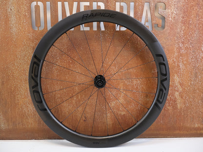 Laufrad/Laufradsatz von Specialized, SPECIALIZED ROVAL RAPIDE CL CARBON LAUFRADSATZ / AERO PROFIL / SCHWARZ / XDR vor USEDBIKES-OB.DE Hintergrund