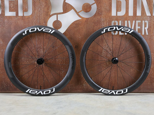 Laufrad/Laufradsatz von Specialized, SPECIALIZED ROVAL RAPIDE CLX II LAUFRADSATZ DISC vor USEDBIKES - OB.DE Hintergrund