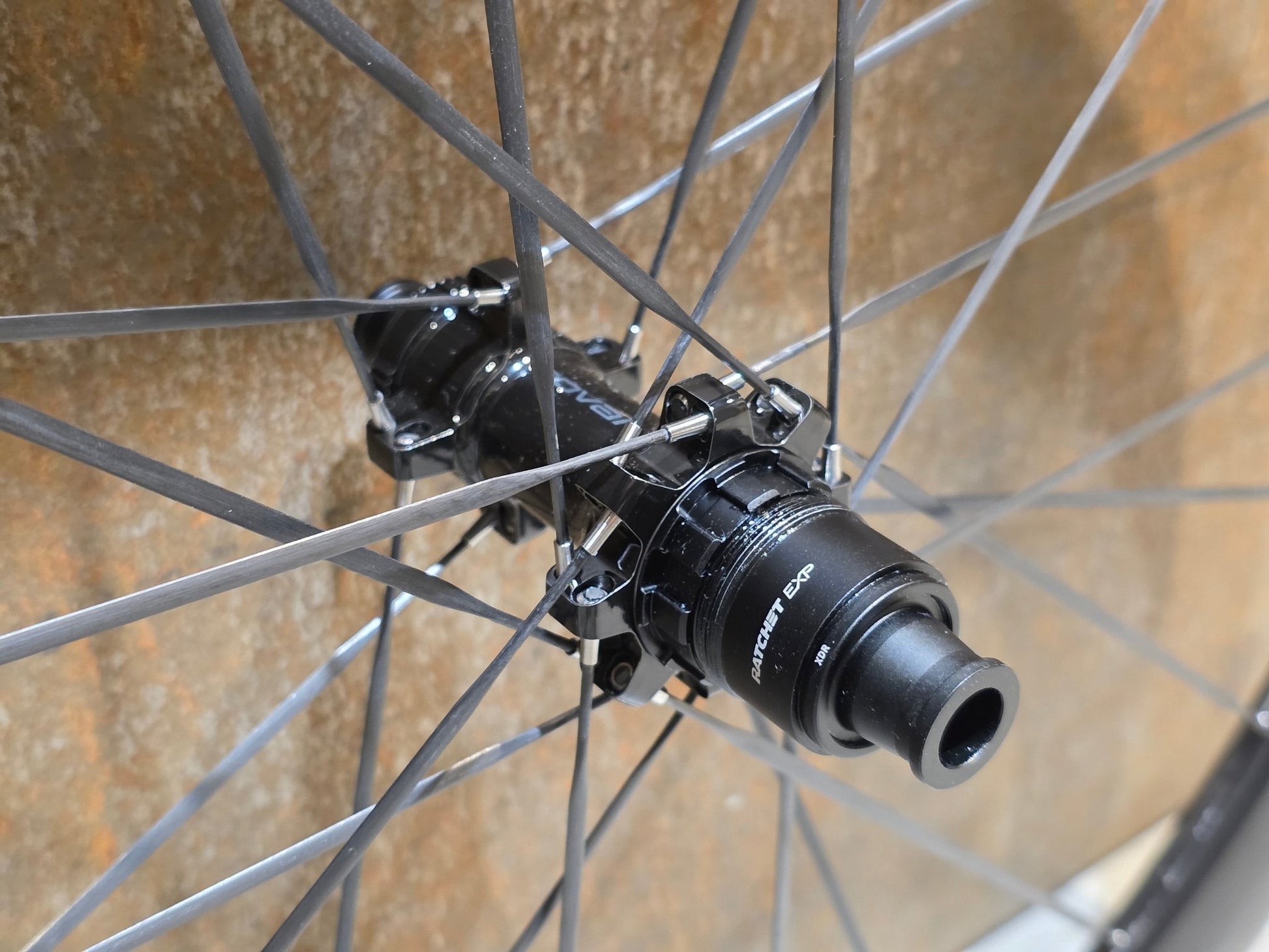 Laufrad/Laufradsatz von Specialized, SPECIALIZED ROVAL RAPIDE CLX III CARBON LAUFRADSATZ vor USEDBIKES - OB.DE Hintergrund