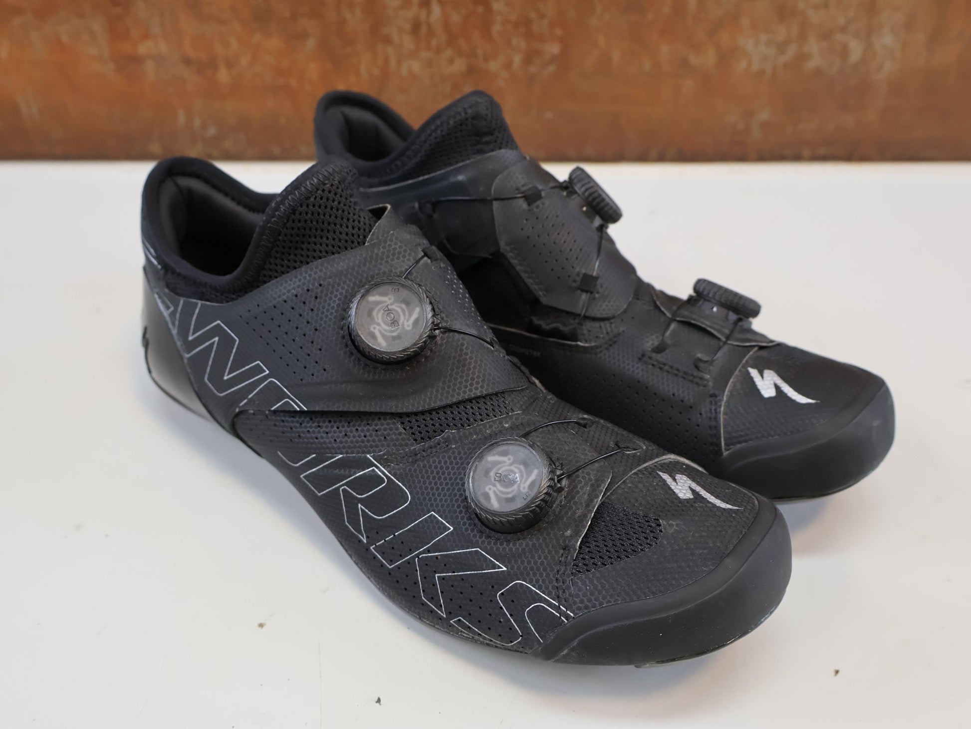 SPECIALIZED S-WORKS ARES / RENNRADSCHUHE / GR. 42 / CARBON / SCHWARZ –