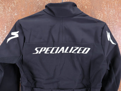 Langarm Trikot - BOH von Specialized, SPECIALIZED S - WORKS INSULATED SOFTSHELL JACKET / WINTERJACKE vor USEDBIKES - OB.DE Hintergrund