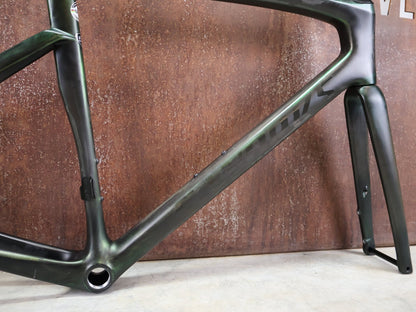 Rennradrahmen von Specialized, SPECIALIZED S - WORKS TARMAC SL7 RAHMENSET / DISC / 56CM vor USEDBIKES - OB.DE Hintergrund