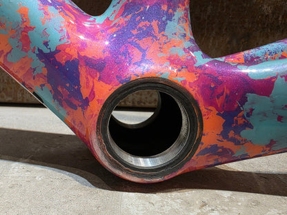 Rennradrahmen von Specialized, SPECIALIZED SWORKS TARMAC SL7 RAHMENSET / DISC / 54CM vor USEDBIKES - OB.DE Hintergrund