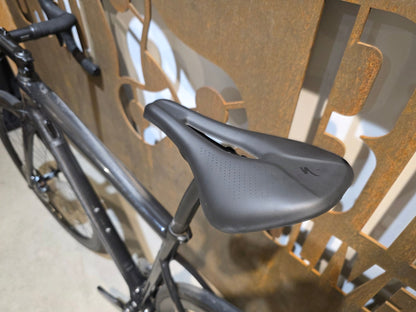 Rennrad von Specialized, SPECIALIZED TARMAC SL 6 SPORT / CUSTOMBUILD / 54CM vor USEDBIKES - OB.DE Hintergrund