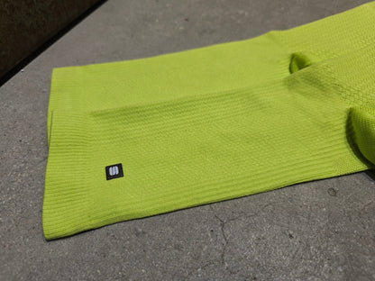 Zubehör - BOH von Sportful, SPORTFUL BORA HANSGROHE BOH RACE SOCKS / SOCKEN UNISEX in variant_title vor USEDBIKES - OB.DE Hintergrund
