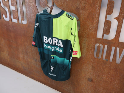 Kurzarm Trikot - BOH von Sportful, SPORTFUL BORA HANSGROHE BOMBER JERSEY RADTRIKOT KURZARM AERO / 3XL vor USEDBIKES-OB.DE Hintergrund