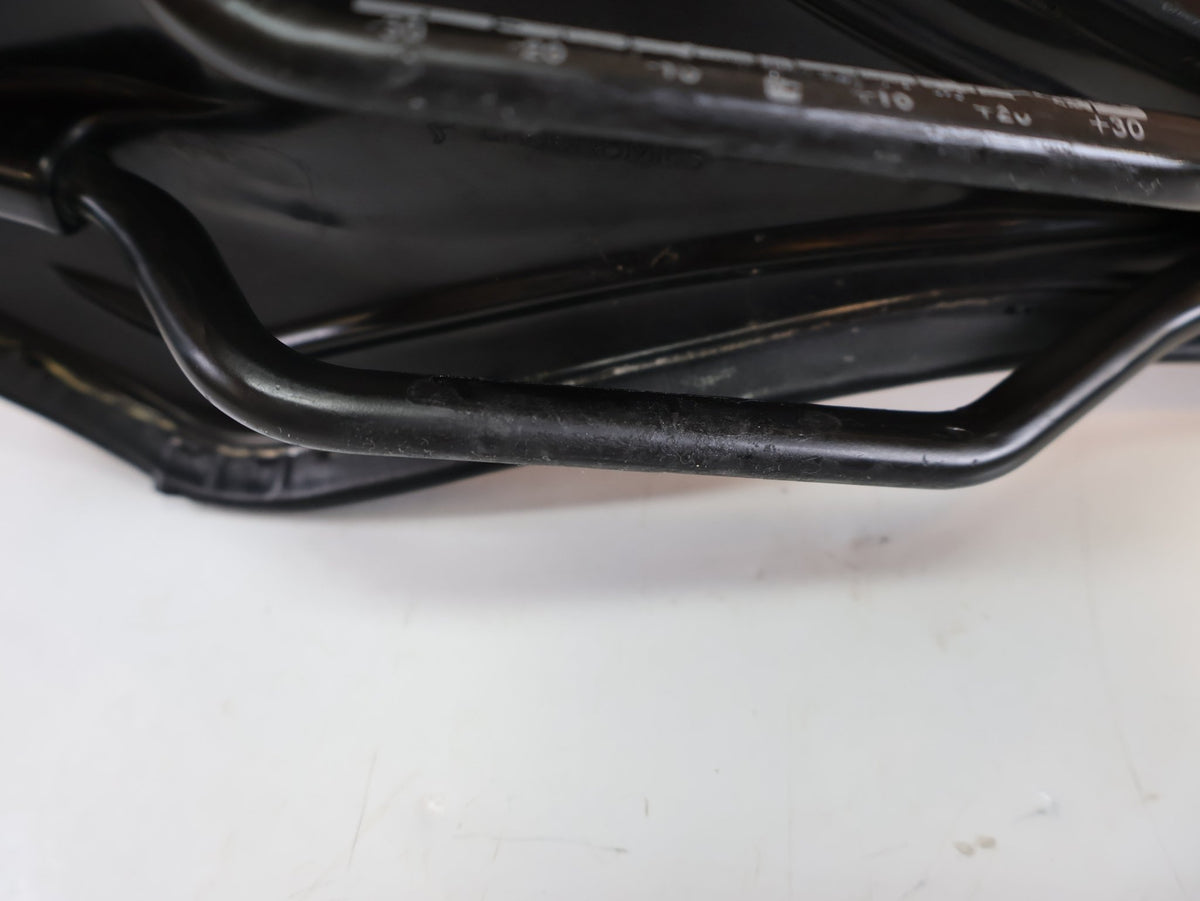 Sattel von SQ Lab, SQlab 612 Carbon Sattel 7x10mm 146g / 12 vor USEDBIKES-OB.DE Hintergrund