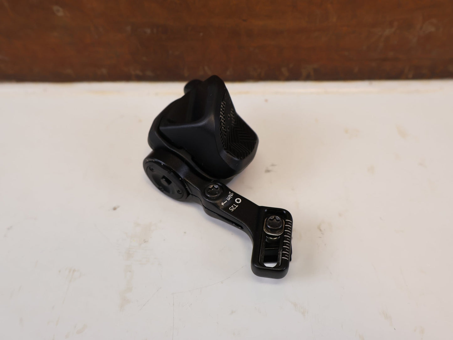 Schaltungsteile von Sram, SRAM AXS POD ROCKER CONTROLLER LINKS / D1 MATCHMAKER X vor USEDBIKES-OB.DE Hintergrund