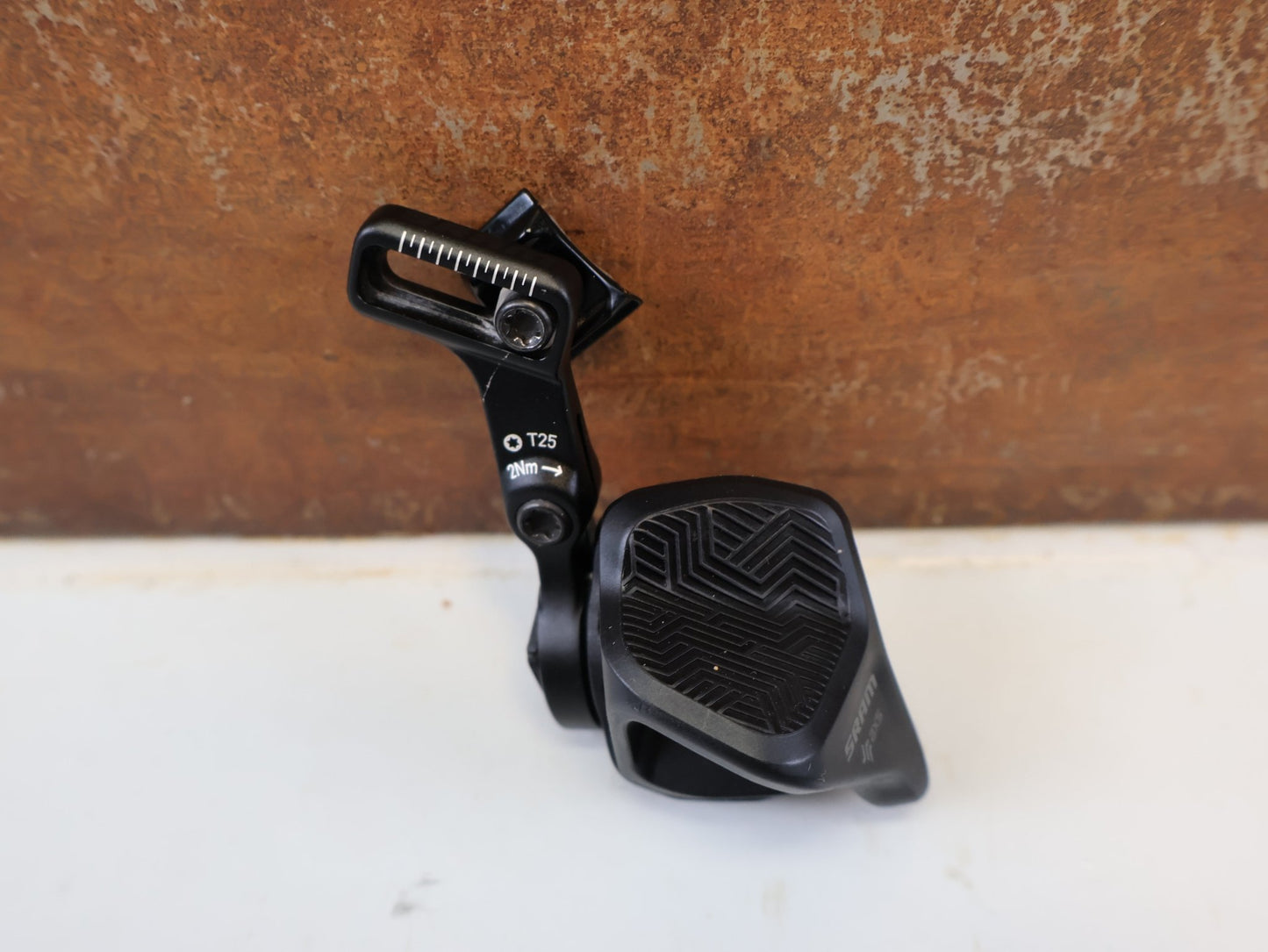 Schaltungsteile von Sram, SRAM AXS POD ROCKER CONTROLLER RECHTS / D1 MATCHMAKER X vor USEDBIKES-OB.DE Hintergrund