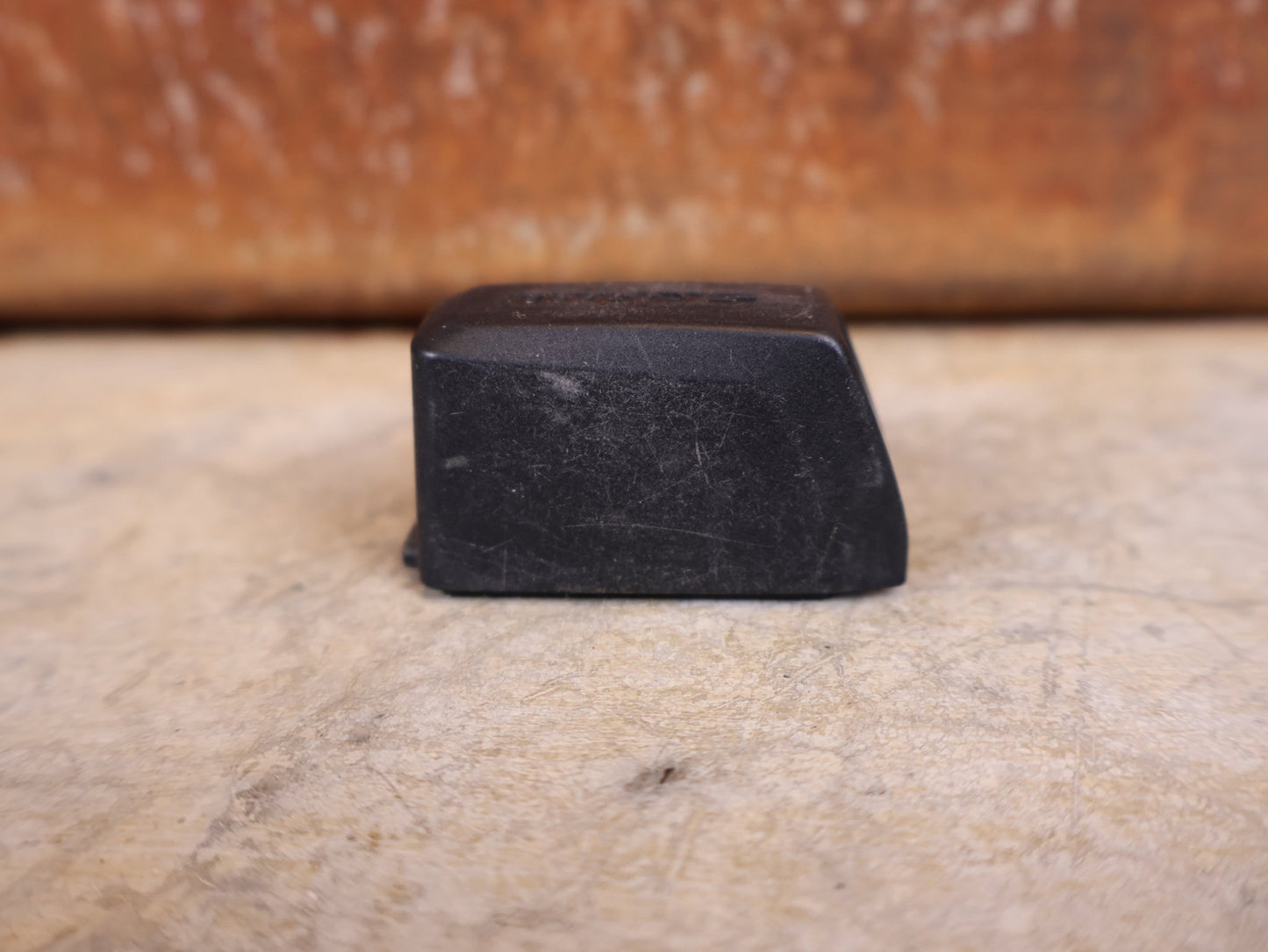 Zubehör von Sram, SRAM BATTERIE / AKKU EAGLE / ETAP / REVERB / AXS vor USEDBIKES - OB.DE Hintergrund