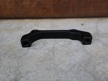 Zubehör von Sram, SRAM BREMSADAPTER +20 IS AUF PM FÜR VR 180 MM / HR 160 MM – 00.5318.009.001 vor USEDBIKES - OB.DE Hintergrund