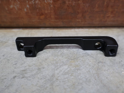 Zubehör von Sram, SRAM BREMSADAPTER PM 6" AUF PM – 40MM – 00.5318.007.003 vor USEDBIKES - OB.DE Hintergrund