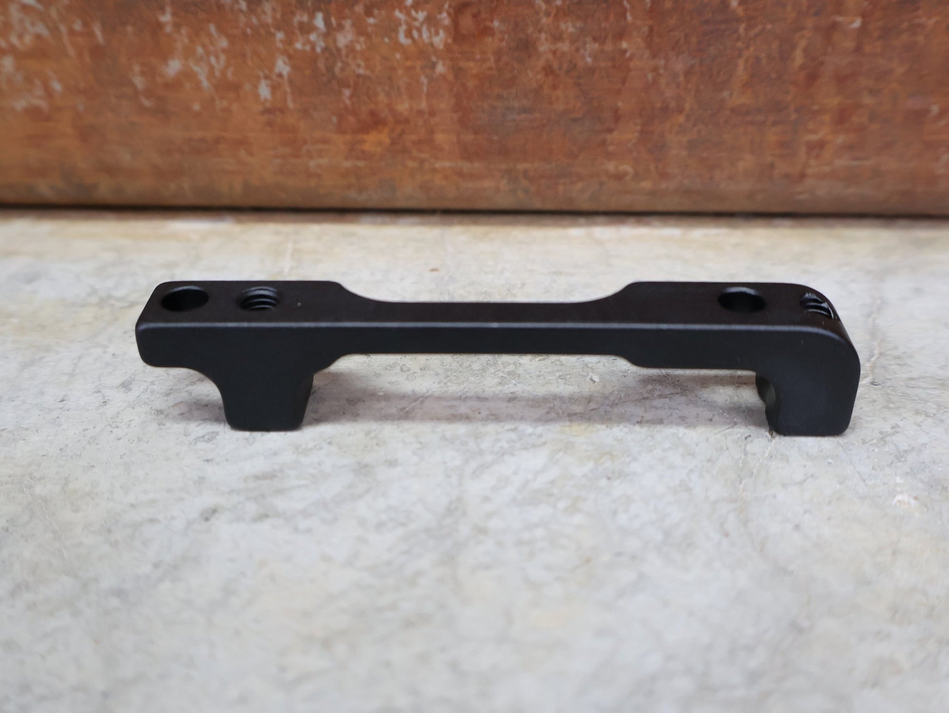 Zubehör von Sram, SRAM BREMSADAPTER PM 6" AUF PM – 40MM – 00.5318.007.003 vor USEDBIKES - OB.DE Hintergrund