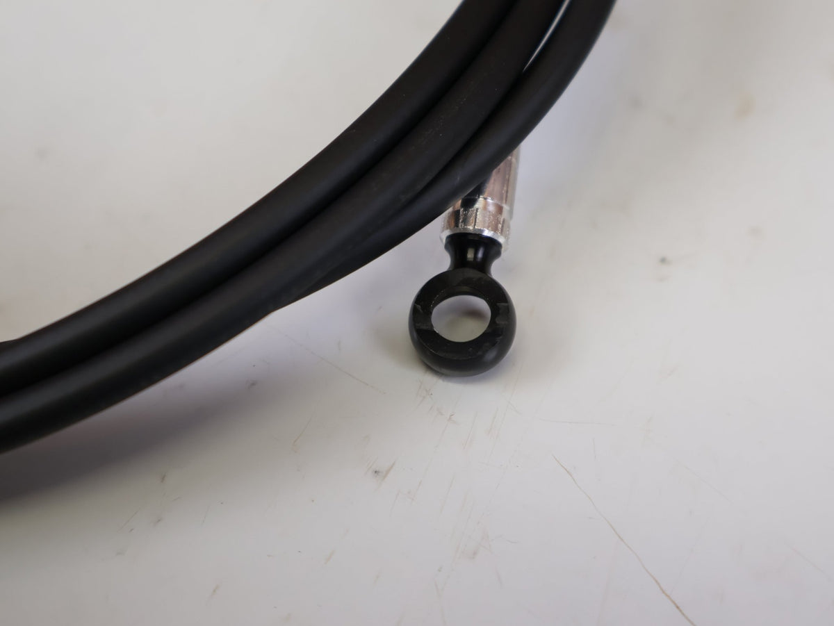 Bremsleitung von Sram, SRAM BREMSLEITUNG 200 CM SCHWARZ BANJO SCHWARZ vor USEDBIKES-OB.DE Hintergrund