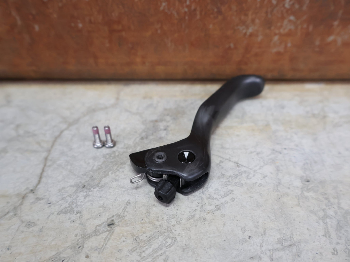 Zubehör von Sram, SRAM CODE STEALTH ULTIMATE ERSATZHEBEL CARBON C1 – ORIGINAL (11.5018.053.005) vor USEDBIKES - OB.DE Hintergrund