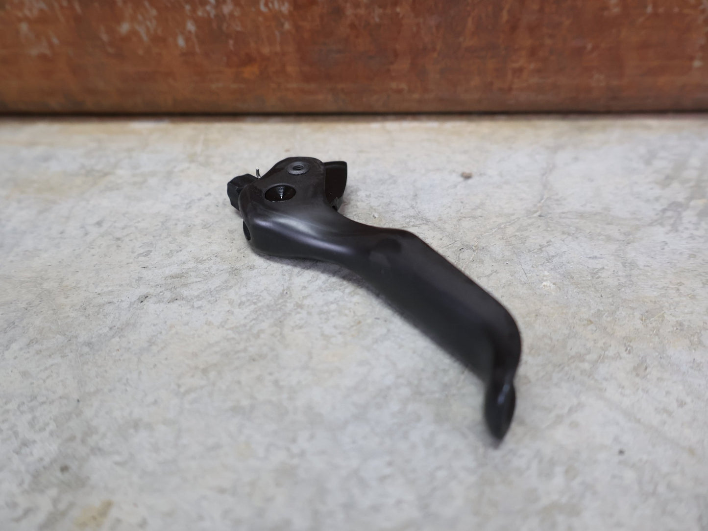 Zubehör von Sram, SRAM CODE STEALTH ULTIMATE ERSATZHEBEL CARBON C1 – ORIGINAL (11.5018.053.005) vor USEDBIKES - OB.DE Hintergrund