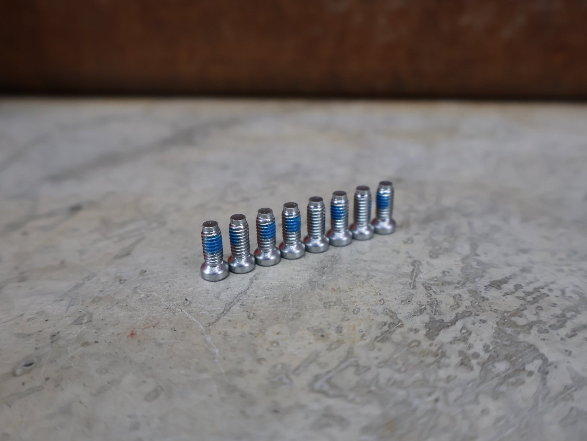 Kettenblatt von Sram, SRAM – DIRECT MOUNT KETTENBLATT 46T / X - SYNC D1 / 8 - LOCH / 1×12 - FACH / GREY vor USEDBIKES - OB.DE Hintergrund