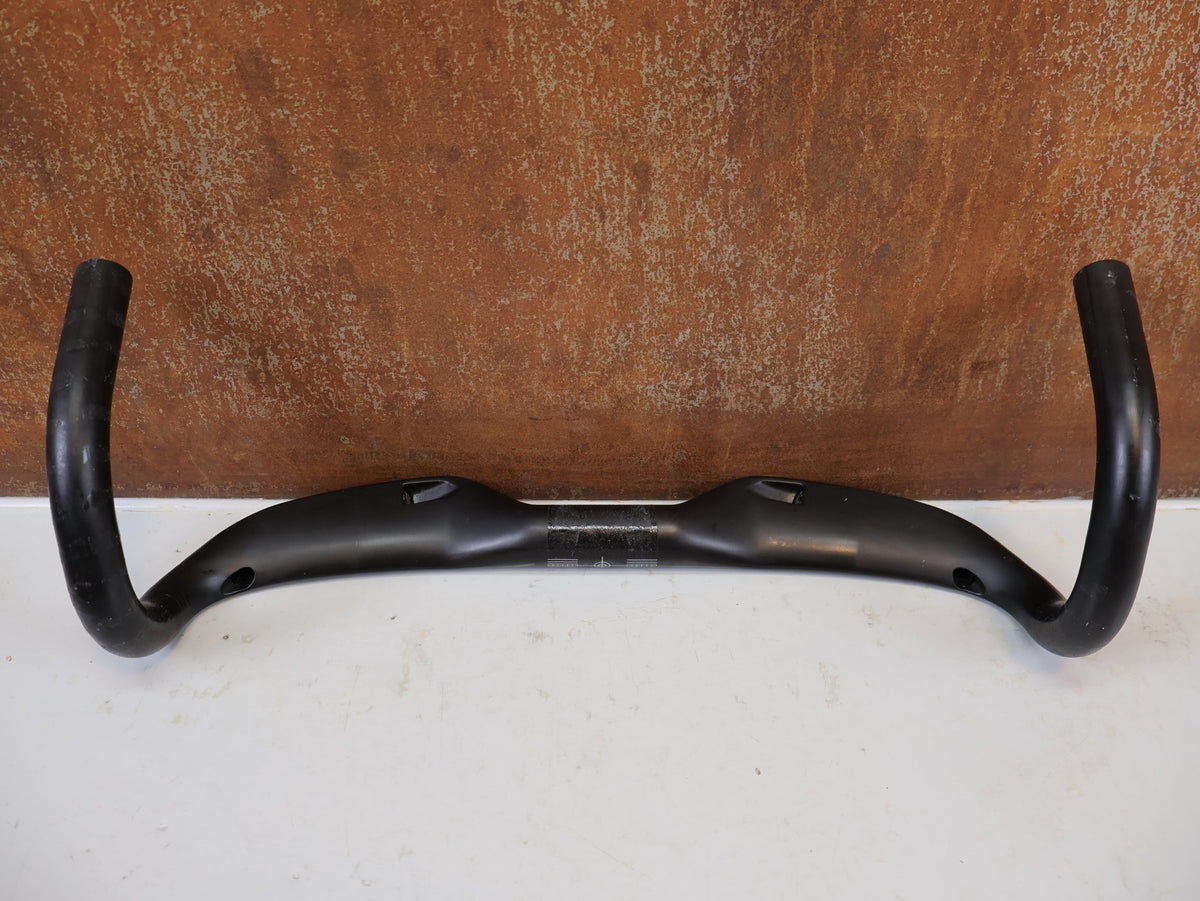 Schaltungsteile von Sram, SRAM Eagle AXS Rocker Controller Rechts MatchMaker MMX vor USEDBIKES-OB.DE Hintergrund