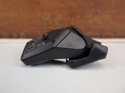 Schaltungsteile von Sram, SRAM EAGLE AXS ROCKER CONTROLLER SCHALTHEBEL RECHTS / MATCHMAKER vor USEDBIKES-OB.DE Hintergrund
