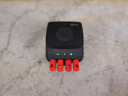 Zubehör von Sram, SRAM ETAP AXS BLIP BOX – KONTROLLMODUL FÜR TRIATHLON & ZEITFAHR vor USEDBIKES - OB.DE Hintergrund