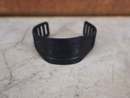 Zubehör von Sram, SRAM ETAP AXS BLIP BOX – KONTROLLMODUL FÜR TRIATHLON & ZEITFAHR vor USEDBIKES - OB.DE Hintergrund