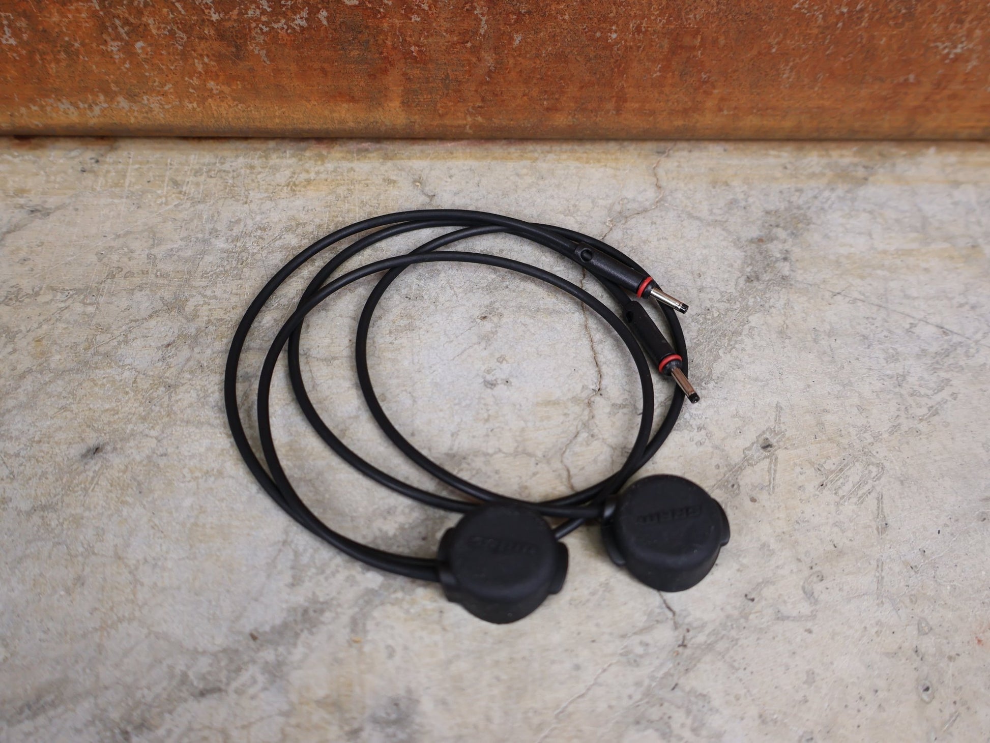 Zubehör von Sram, SRAM eTap AXS BLIPS SCHALTKNÖPFE – ZUSATZSCHALTER FÜR ROAD & AERO (2ER - SET) vor USEDBIKES - OB.DE Hintergrund