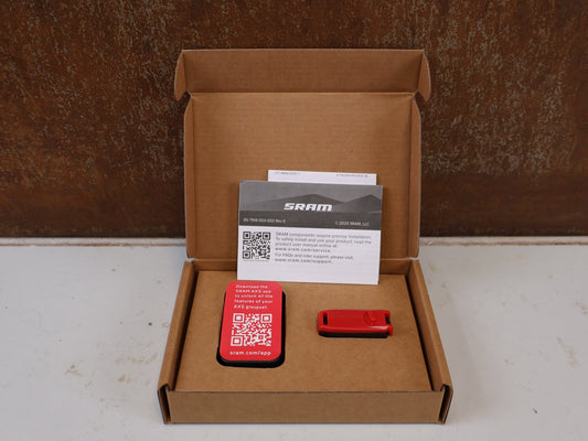 Zubehör von Sram, SRAM ETAP AXS POWERPACK LADEGERÄT USB-C / 1 AKKUS 00.3018.435.000 vor USEDBIKES-OB.DE Hintergrund