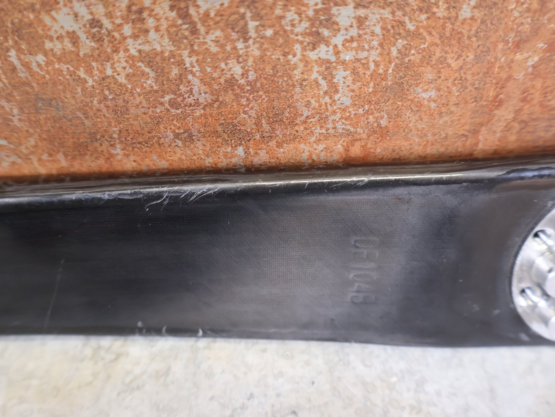 Kurbel von Sram, SRAM FORCE AXS D1 KURBELARME DUB 8 - BOLT 172.5MM vor USEDBIKES - OB.DE Hintergrund