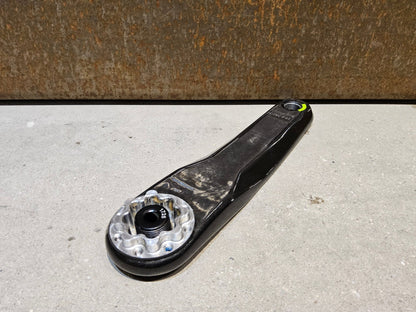 Kurbel von Sram, SRAM FORCE AXS E1 KURBELARME DUB 8 - BOLT 172.5MM vor USEDBIKES - OB.DE Hintergrund