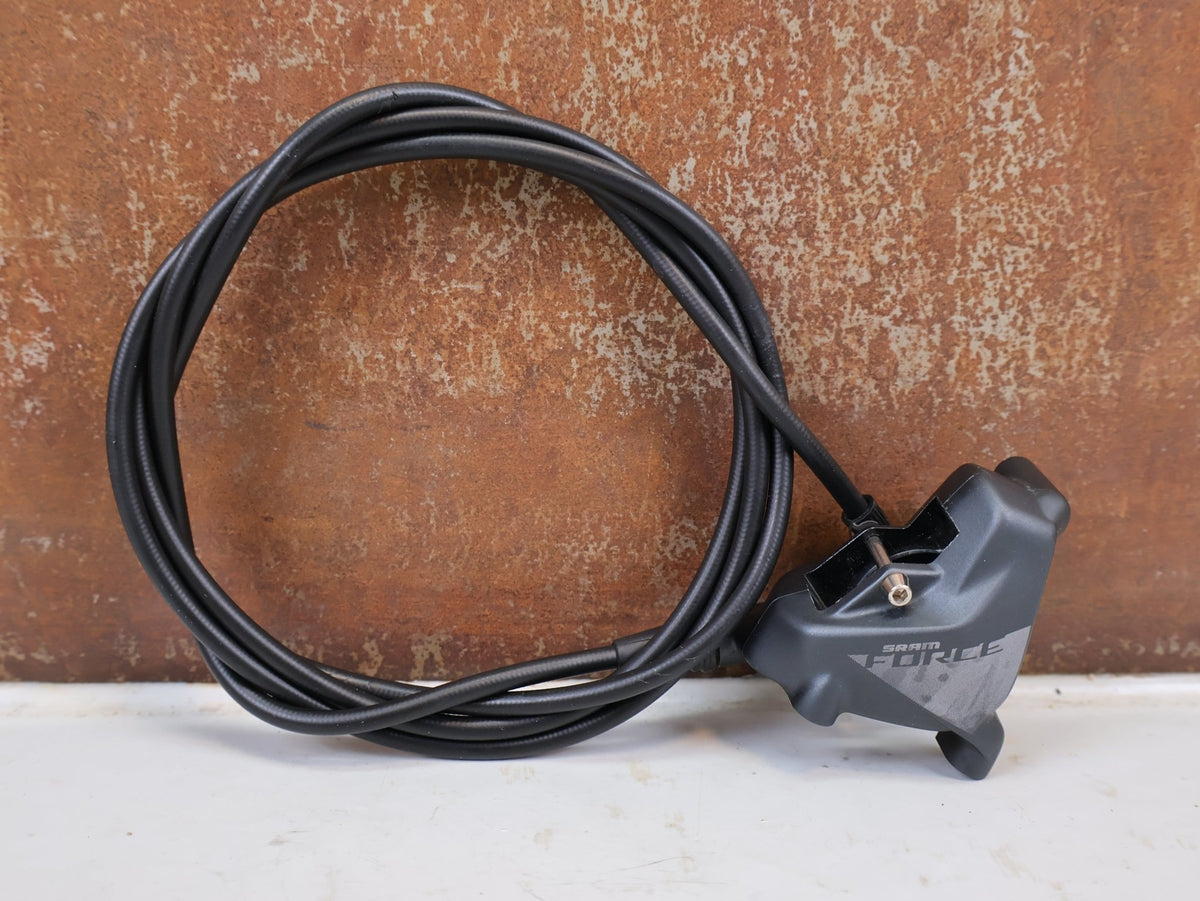 Brems-/ Schalthebel von Sram, SRAM Force eTap AXS D1 Scheibenbremsenset Flatmount vor USEDBIKES-OB.DE Hintergrund
